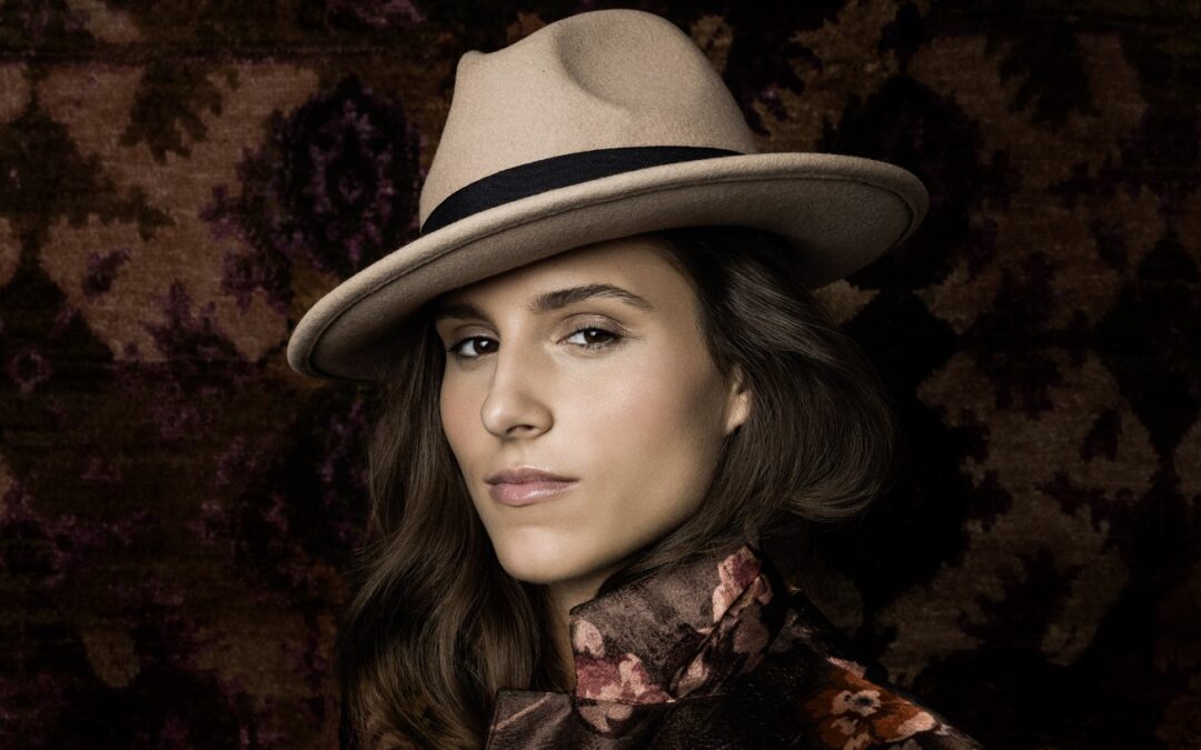 MUSIK: KINGA GLYK